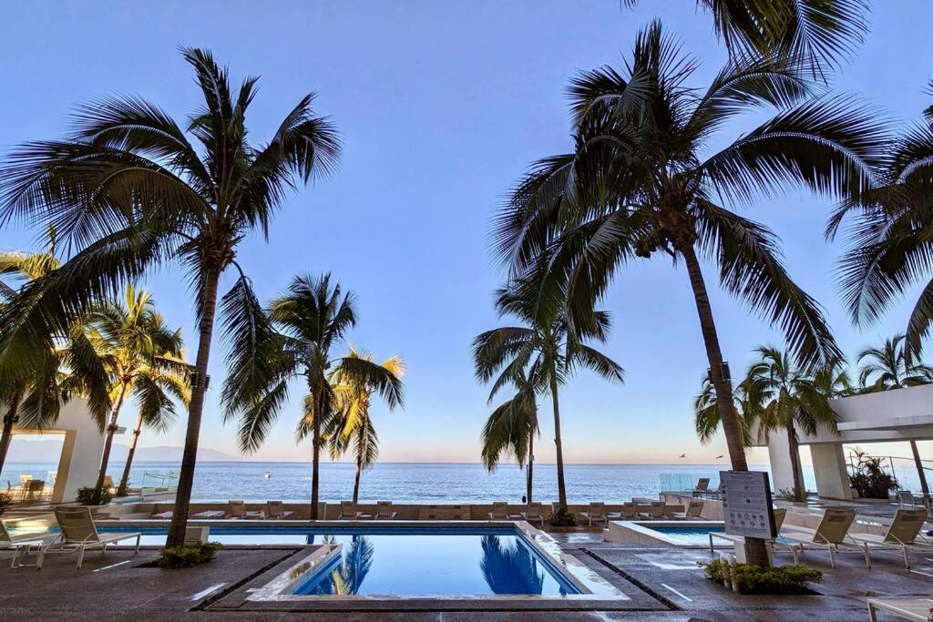 Harbor 13008A Artistic Beachfront Studio By Moikkarentals Puerto Vallarta Exterior foto
